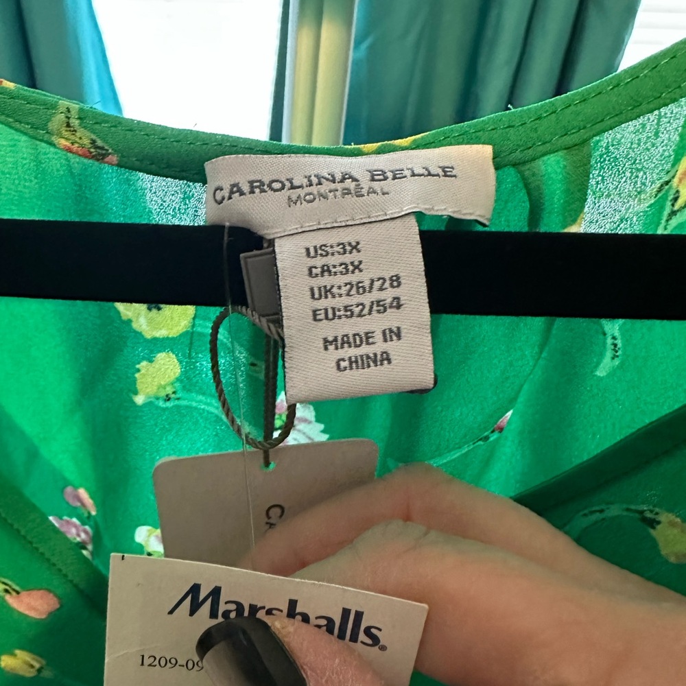 Carolina Belle Green Floral Blouse 3x BNWT - Picture 2 of 5